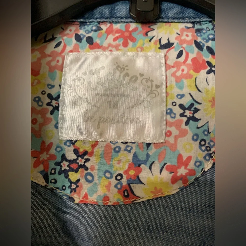 Justice Collared Long Sleeve Denim Button Down with Floral Accent‎ Size 16